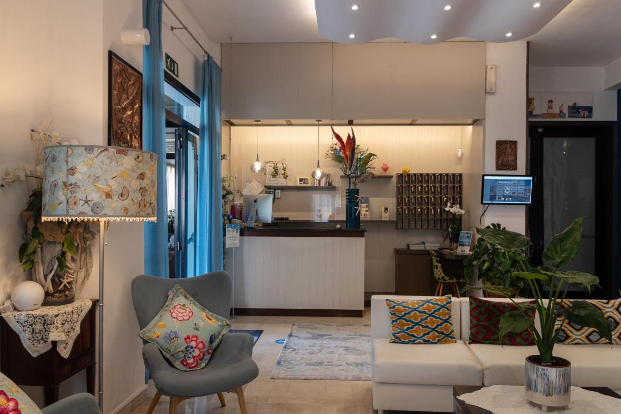 Hotel Boston Cesenatico Εξωτερικό φωτογραφία